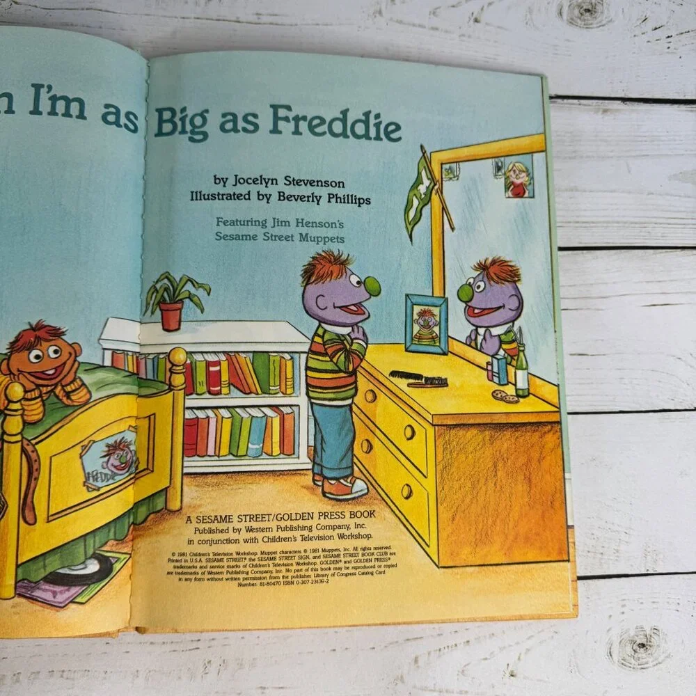 Lot of 5 Sesame Street Book club HC Books Big Bird Grover Molly Freddie Pet Show